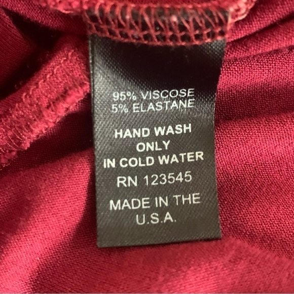 Igigi Deirdra Dolman Tunic Top Red Plus Size 26 / 28 Ruching On Sides 3/4 Sleeve - Picture 10 of 10